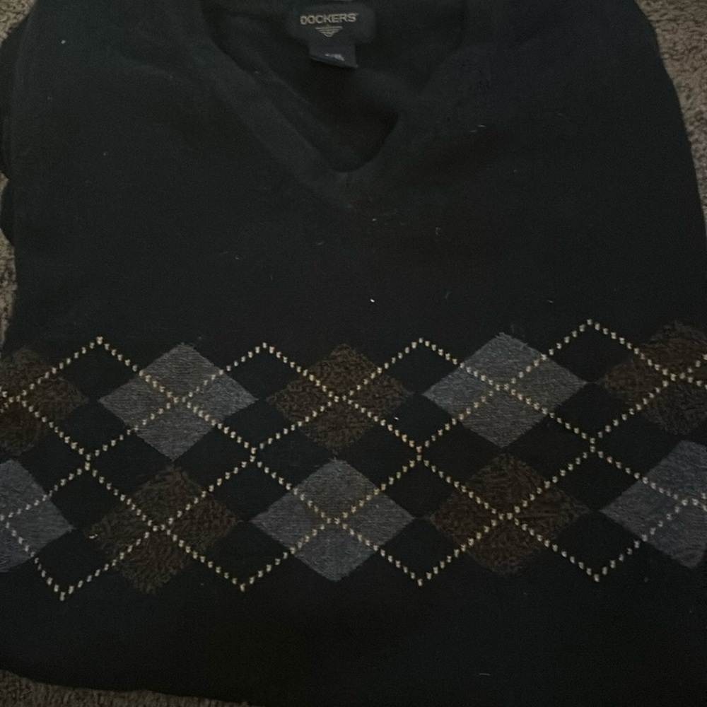 Dockers Men’s V-Neck Sweater